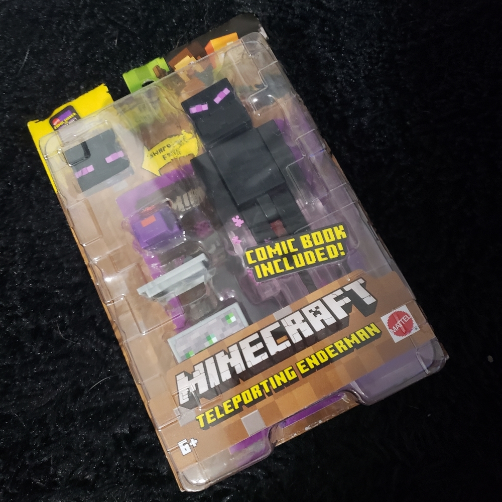 Minecraft Enderman with comic book